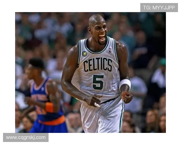 兰德尔创造历史达成三双成队史最快打破凯文加内特纪录